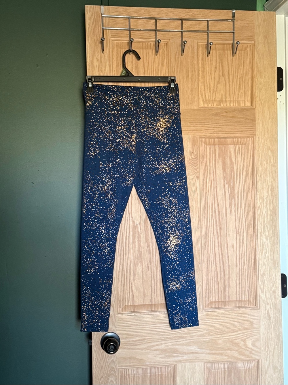 Two pairs ZYIA Navy Leggings- Activewear Gold Speckle, Gray print with pockets